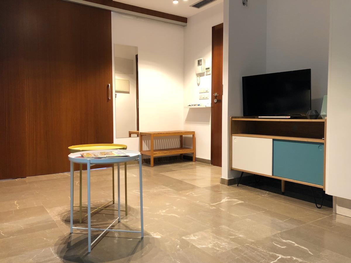 Total Valencia Vitoria Appartement Buitenkant foto