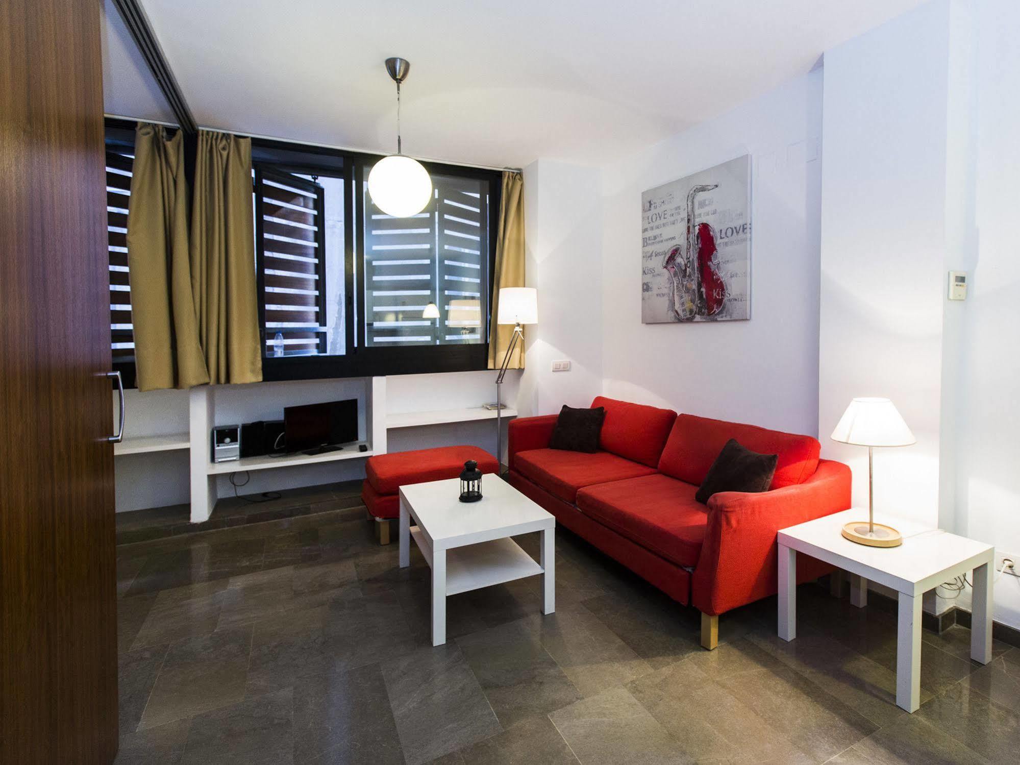 Total Valencia Vitoria Appartement Buitenkant foto