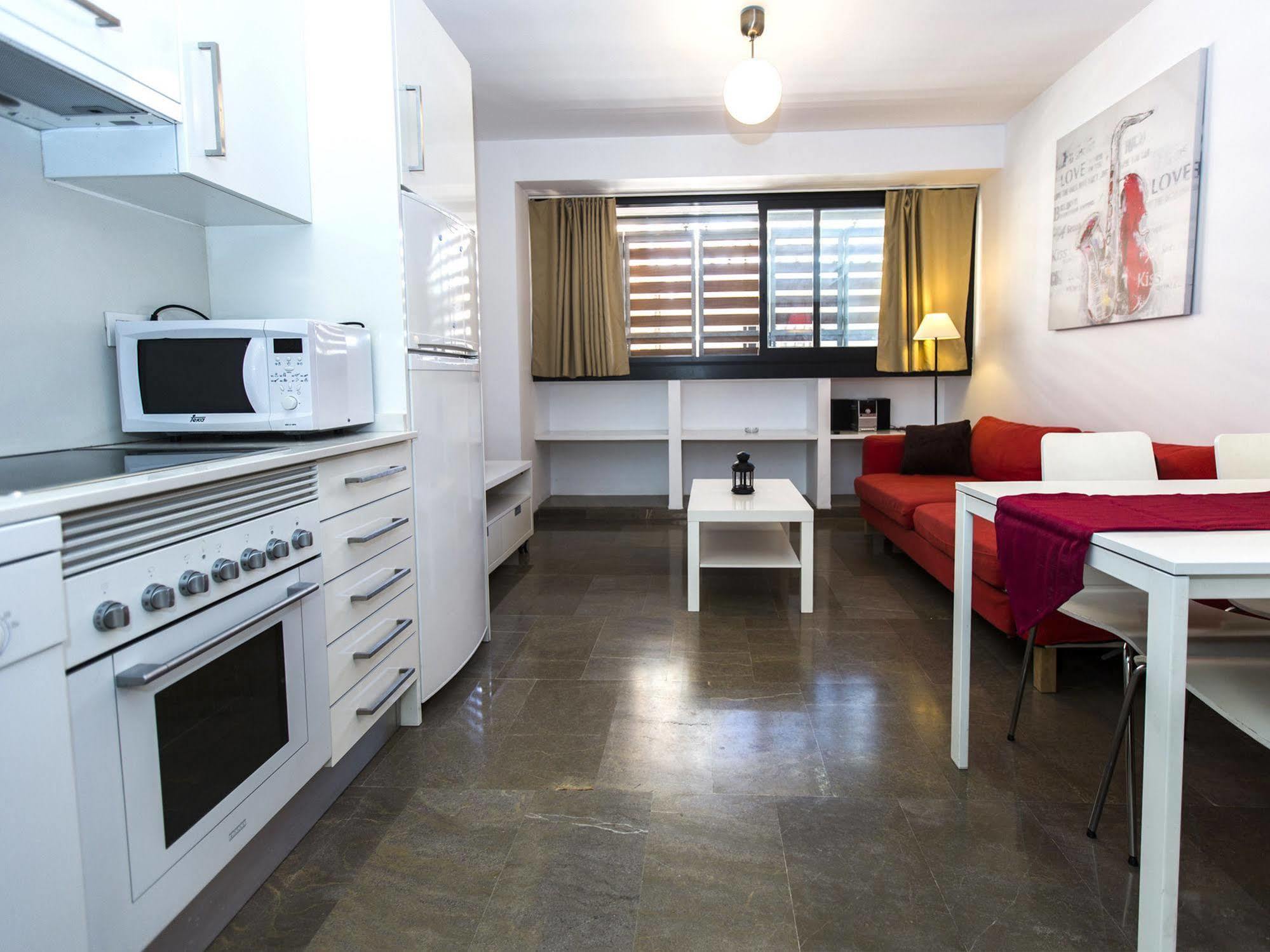 Total Valencia Vitoria Appartement Buitenkant foto